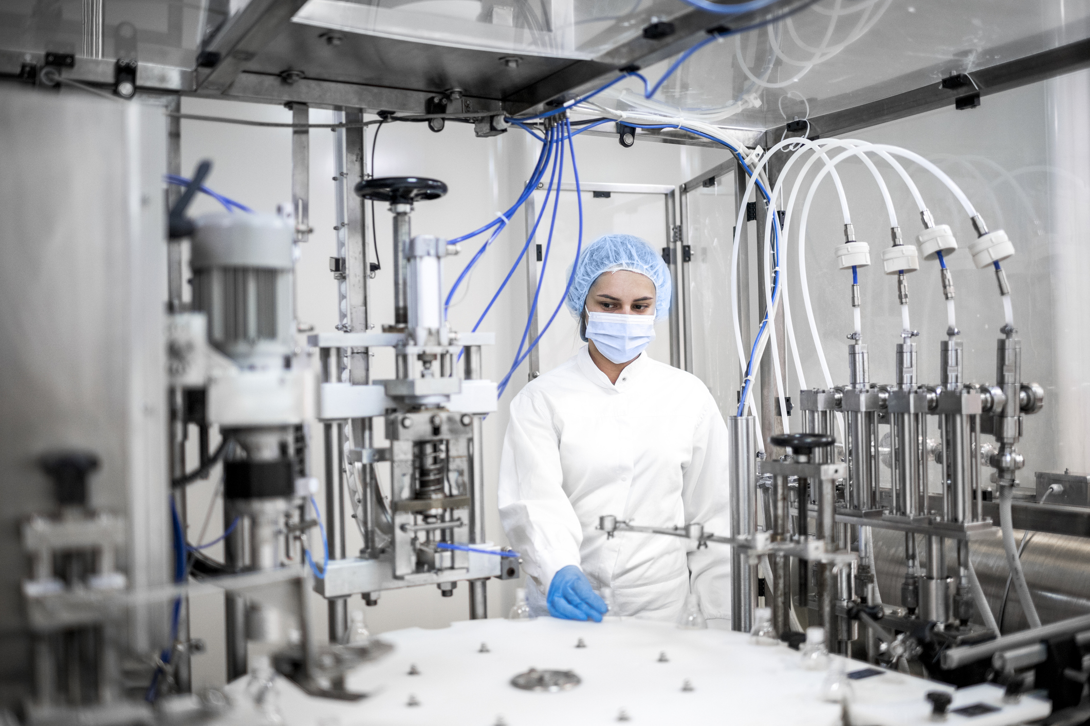 Optimized Pharmaceutical Production - Blowing, Filling, Capping and Labeling
